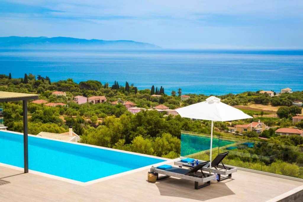 New Villa Blue With Private Pool At Trapezaki Livathos  Экстерьер фото